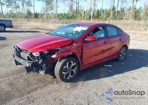 2021 Kia Forte Lxs из США, поврежденный, VIN 3KPF24AD3ME346618